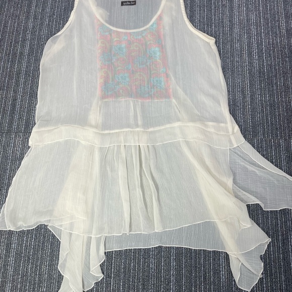Matilda Jane Sheer White Sleeveless Tunic with Colorful Pattern - Picture 3 of 6